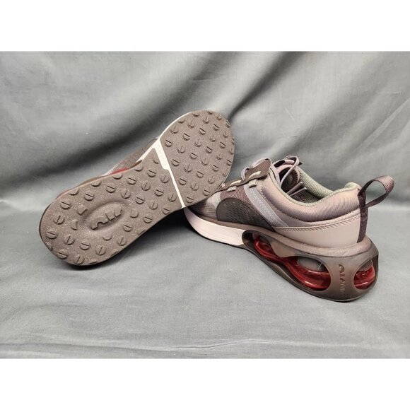 Nike Air Max 2021 (GS) Sneakers  Pewter & Red Size 5 NEW - Picture 2 of 11
